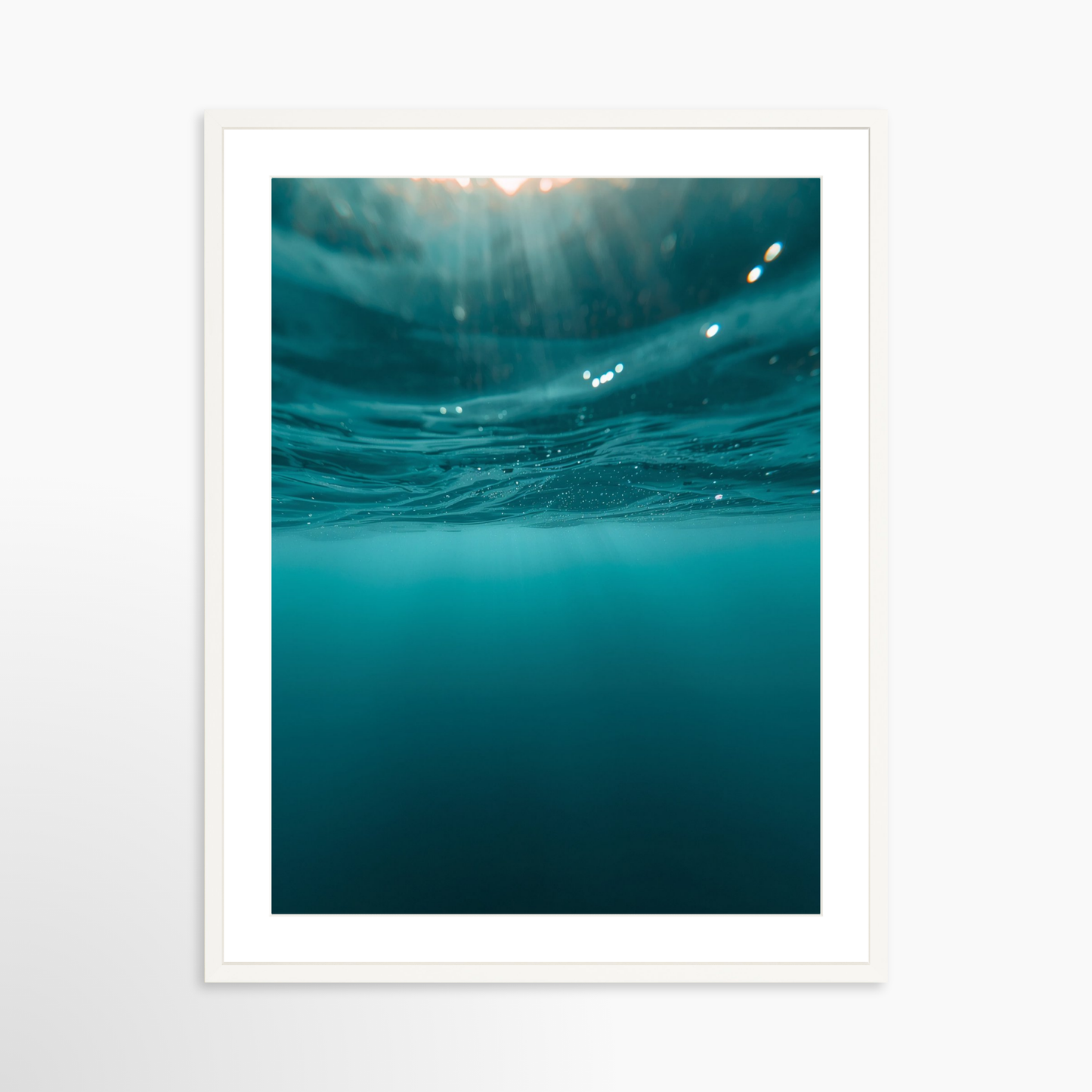 Gallery 38 x 46 / White